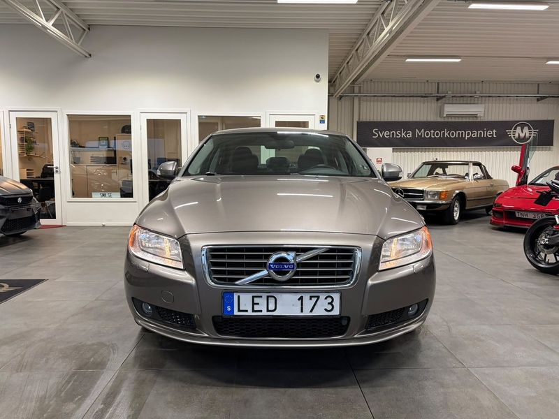Volvo S80 bild 2