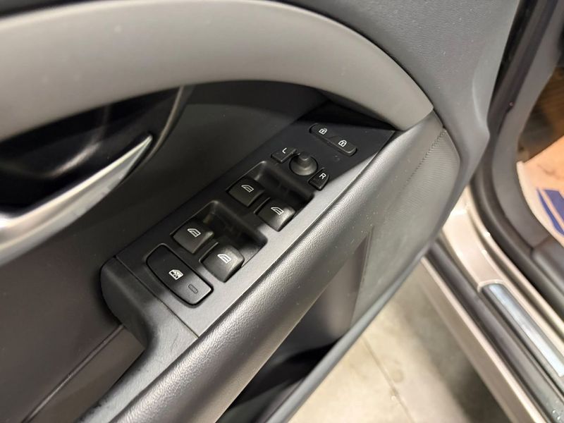 Volvo S80 bild 16