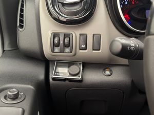 Nissan NV300 bild 14