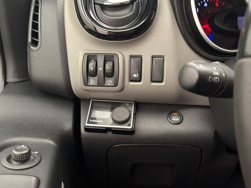 Nissan NV300 bild 14