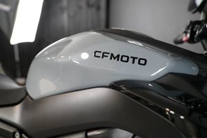 CFMOTO 675 NK bild 18