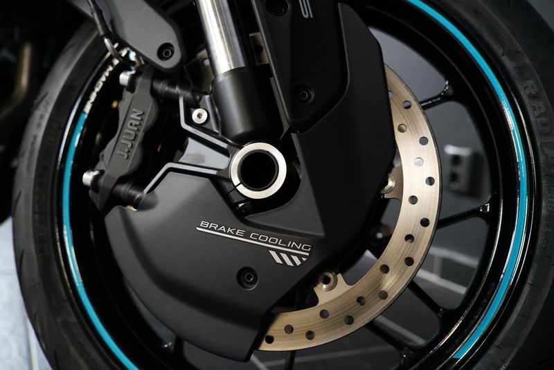 CFMOTO 675 NK bild 12