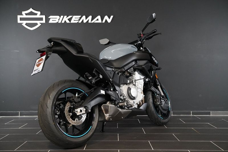 CFMOTO 675 NK bild 4