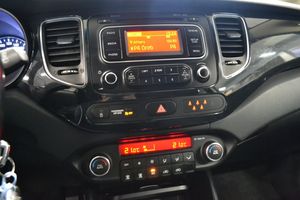 Kia Carens bild 18