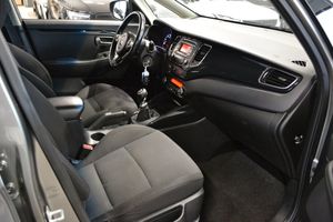 Kia Carens bild 11