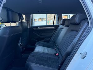 Volkswagen Passat bild 11