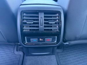 Volkswagen Passat bild 12