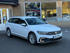 Volkswagen Passat bild 1