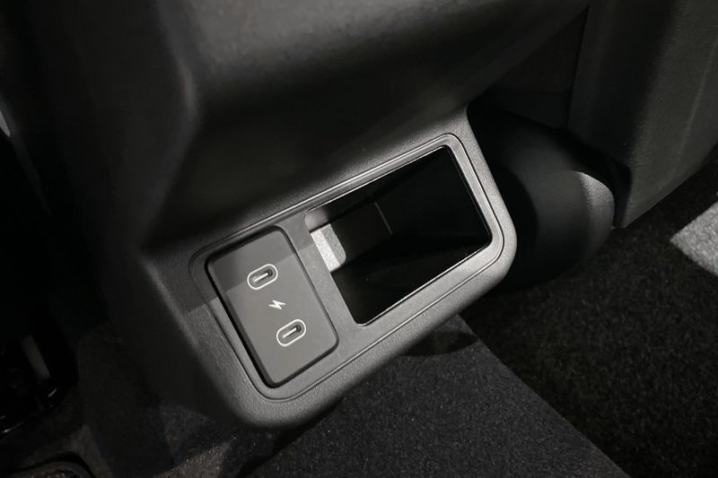 Kia K4 bild 20
