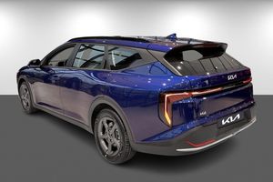 Kia K4 bild 7