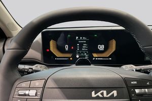 Kia K4 bild 11