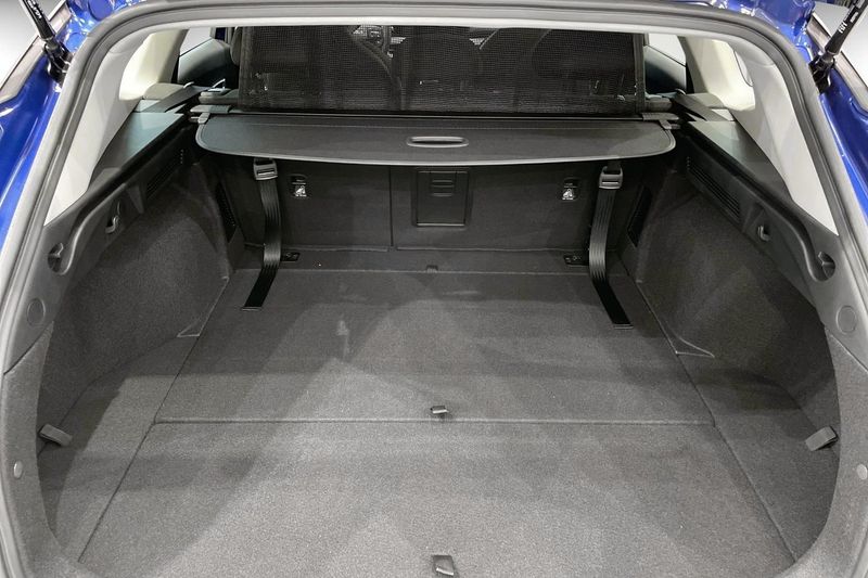 Kia K4 bild 15