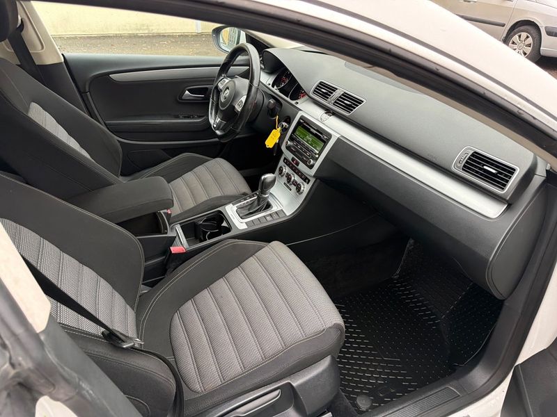 Volkswagen CC bild 8