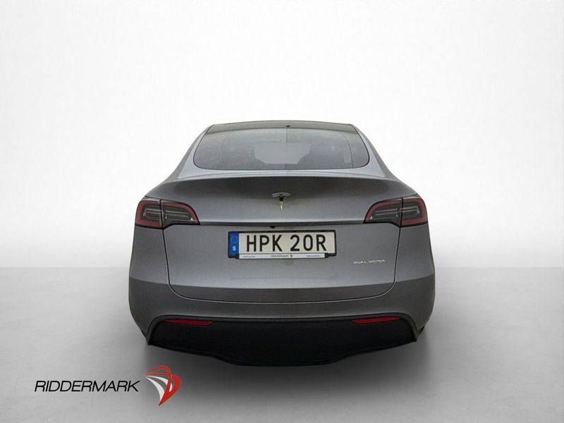 Tesla Model Y bild 8
