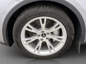 Tesla Model Y bild 29