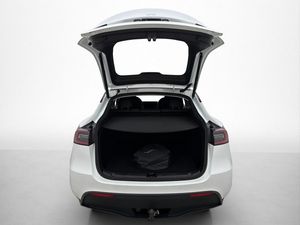 Tesla Model Y bild 31