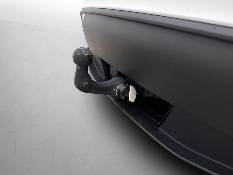 Tesla Model Y bild 11