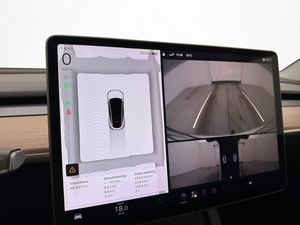Tesla Model Y bild 20