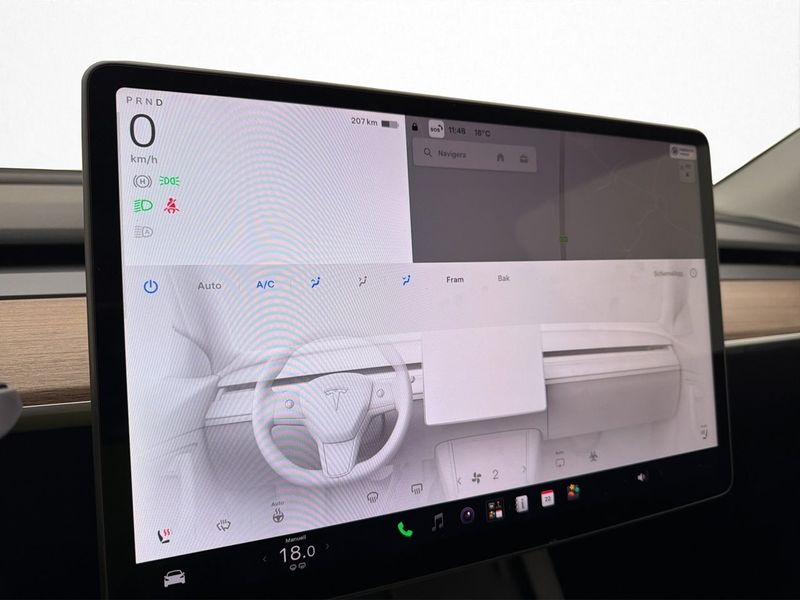 Tesla Model Y bild 23