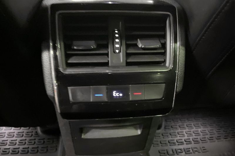 Skoda Superb bild 20