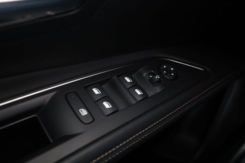 Peugeot 5008 bild 37
