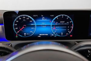Mercedes CLA35 AMG bild 17