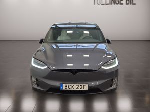 Tesla Model X bild 8