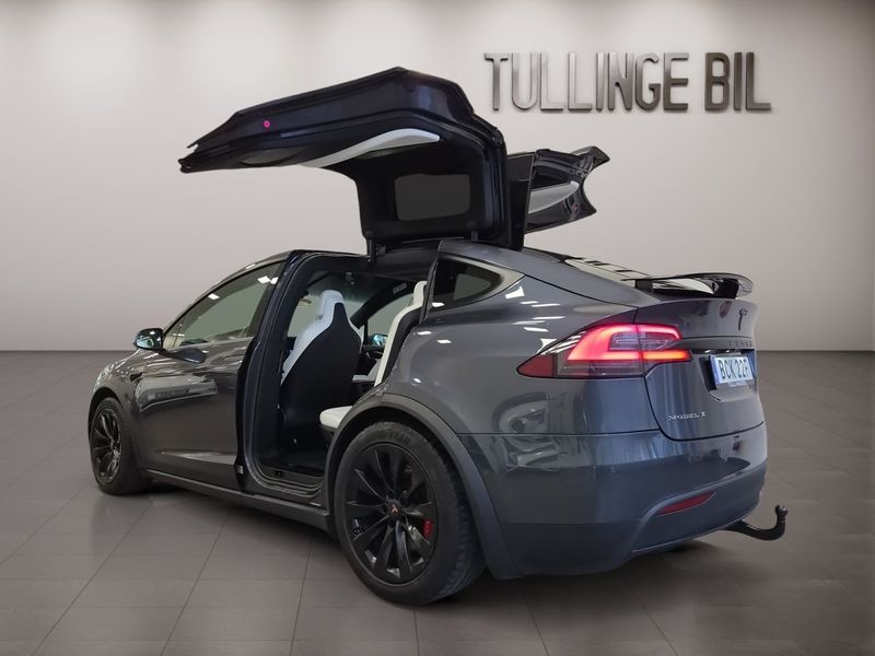 Tesla Model X bild 15