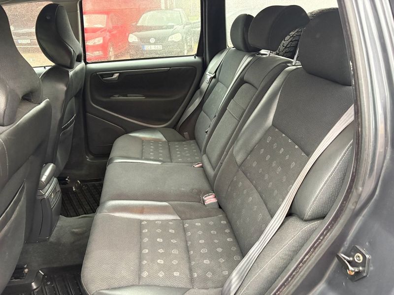 Volvo V70 bild 5