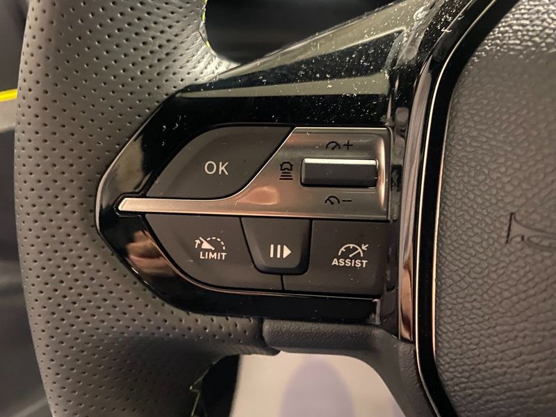 Peugeot 408 bild 14