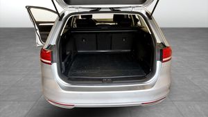 Volkswagen Passat bild 12