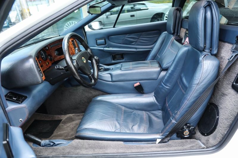 Lotus Esprit bild 13