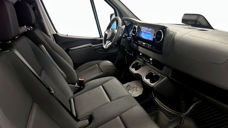 Mercedes Sprinter bild 8