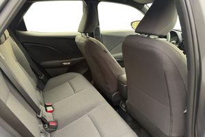 Lexus LBX bild 7