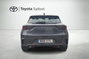 Lexus LBX bild 4