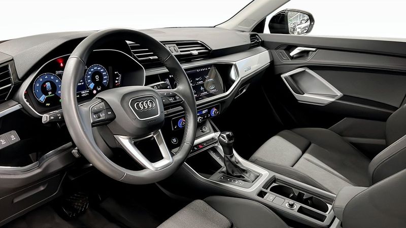 Audi Q3 bild 8