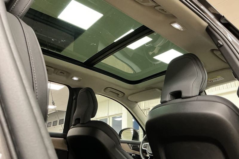 Volvo XC90 bild 19