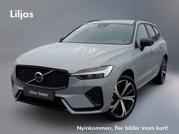 Volvo XC60 T6 Plus Dark Edition - 2025