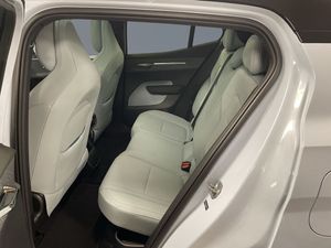 Volvo EX30 bild 8