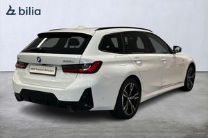 BMW 330 bild 16