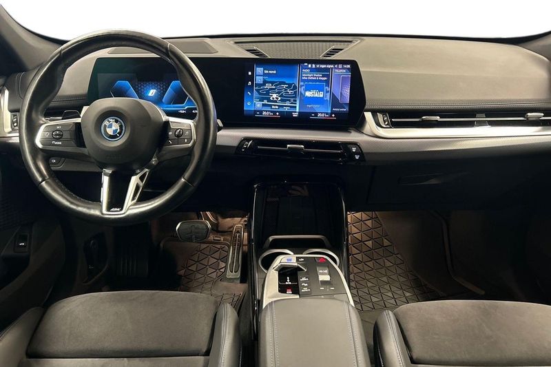 BMW iX1 bild 8