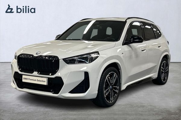 BMW iX1 xDrive 30 M-Sport | H&K | HUD | 360° | Stol m. minne - 2024