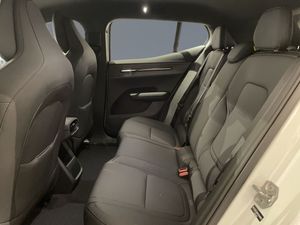 Volvo EX30 bild 7