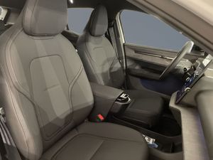 Volvo EX30 bild 6