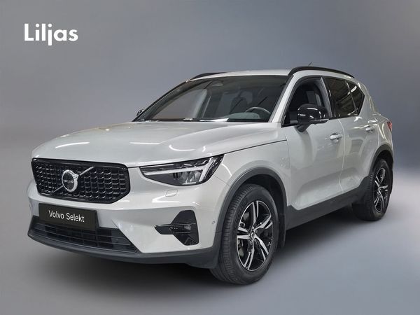 Volvo XC40 B3 FWD Bensin Plus Dark//360-kamera//Drag - 2025