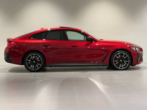 BMW i4 bild 3