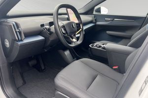 Volvo EX30 bild 7