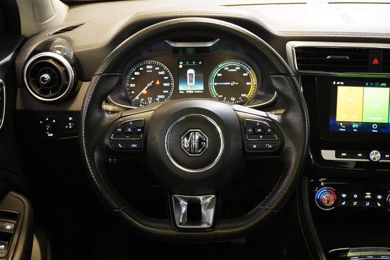 MG ZS EV bild 16
