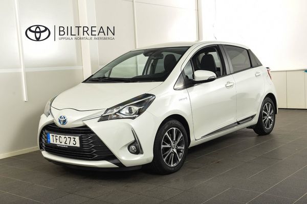 Toyota Yaris 1,5 Elhybrid Y20 Motorvärmare V-hjul - 2019