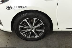 Toyota Yaris bild 17
